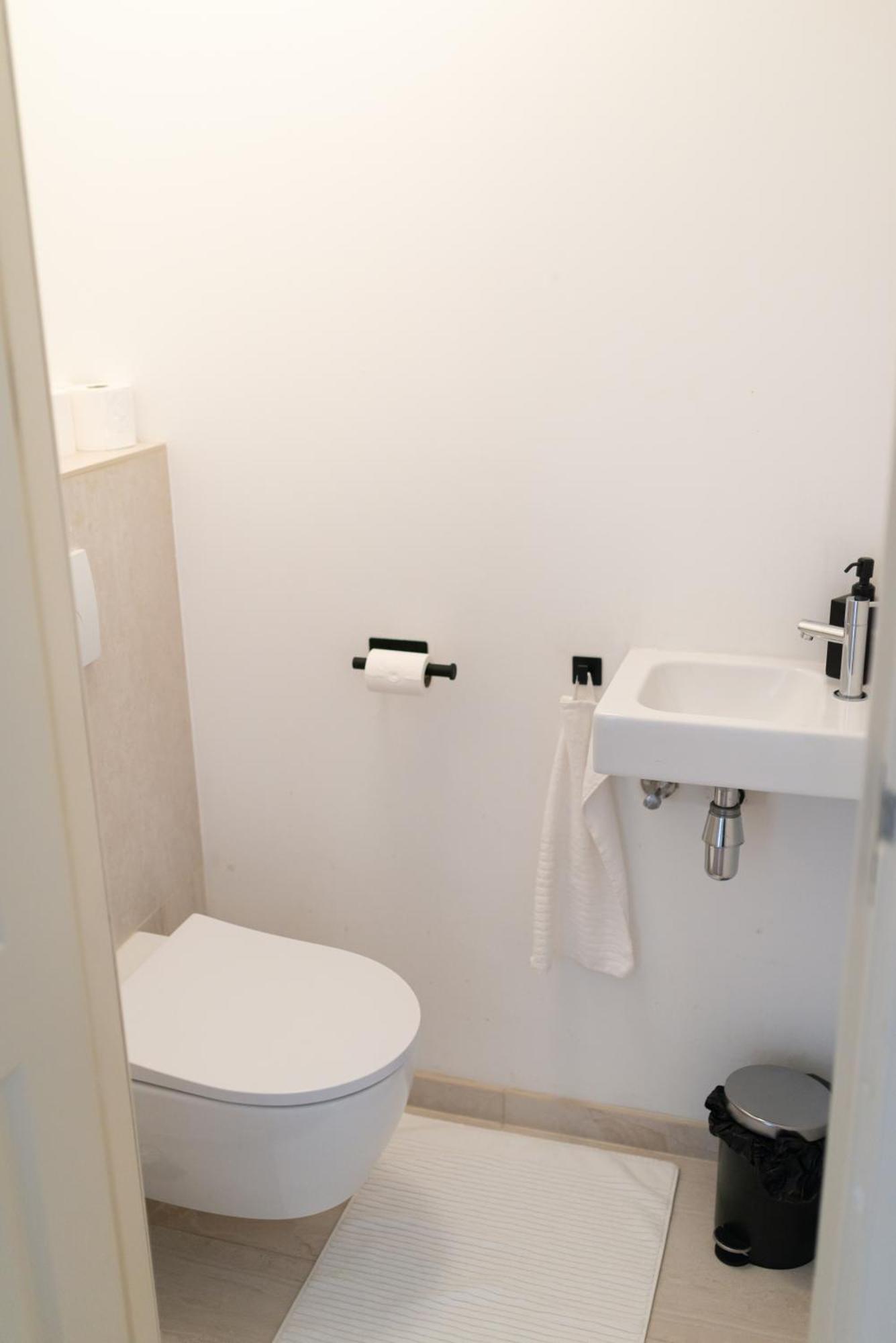 Canal View Apartment Amsterdam Ngoại thất bức ảnh